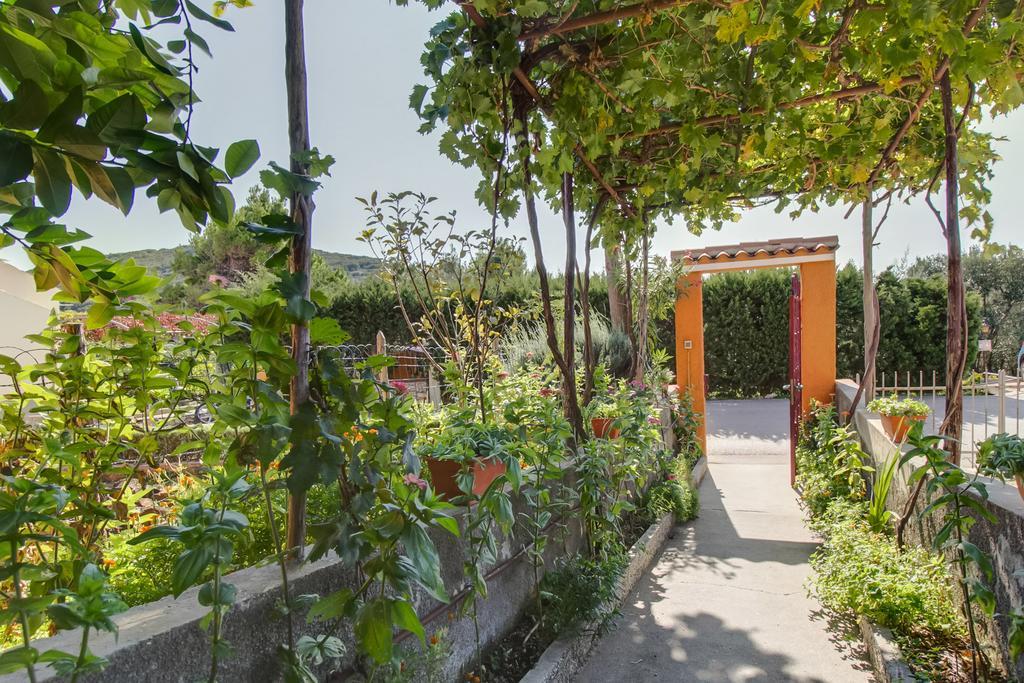 Apartment Agava Miholascica Εξωτερικό φωτογραφία